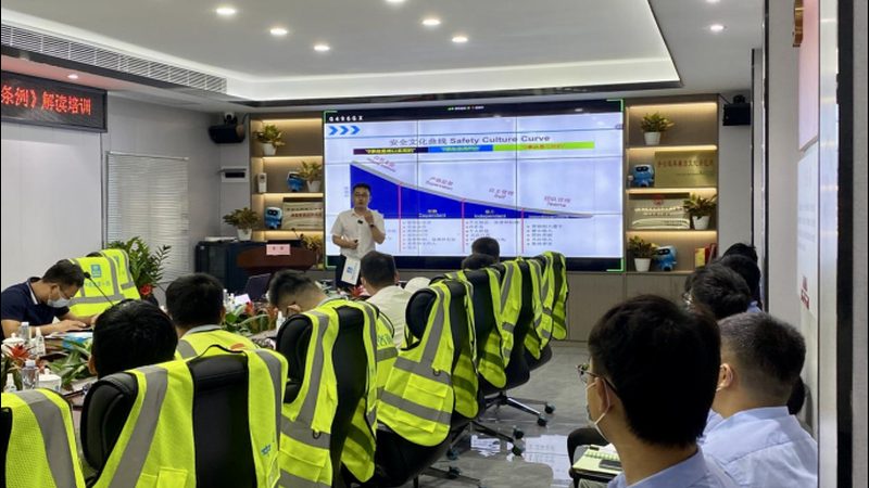 小标题：营养师资格证的重要性